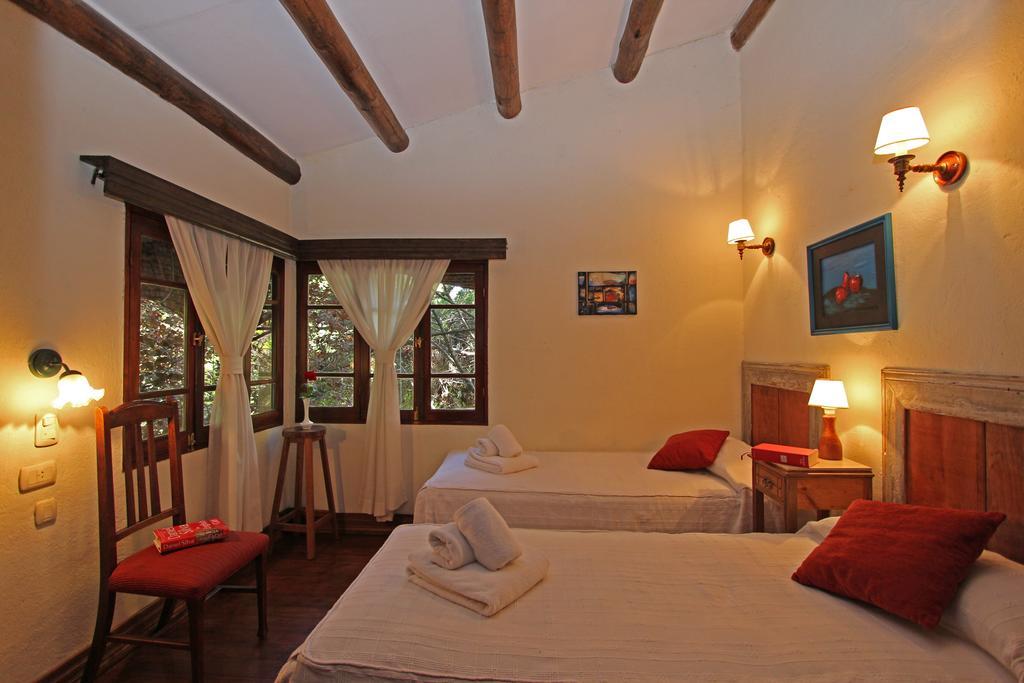 Casa Glebinias Hotell Chacras de Coria Eksteriør bilde