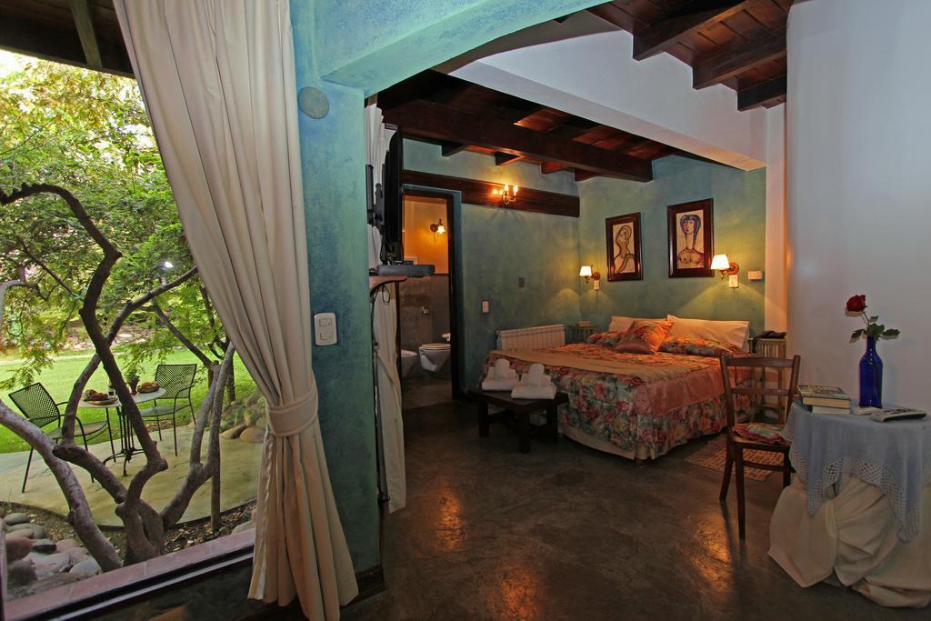 Casa Glebinias Hotell Chacras de Coria Eksteriør bilde